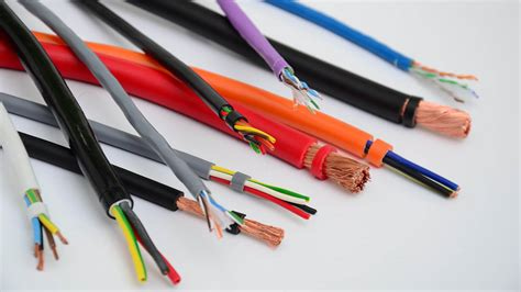 تصویر 2 از سیم برق رسانا با هدایت یکنواخت و پایدار